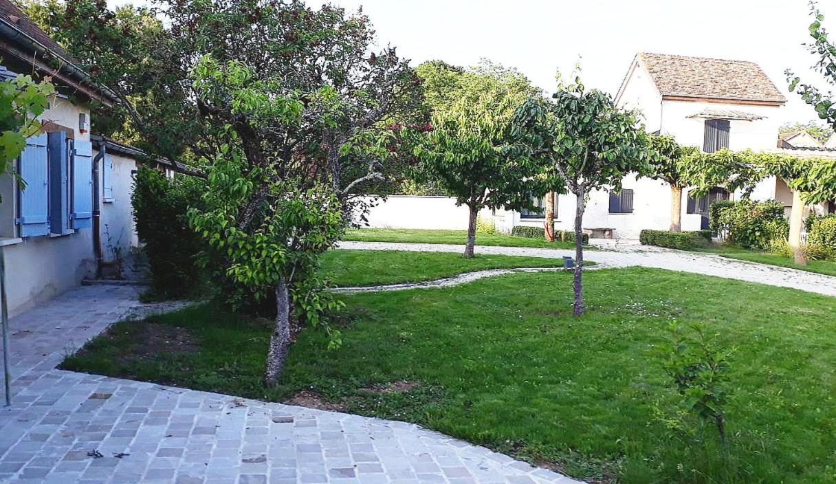 Les Annexes Villa Verdun-sur-le-Doubs Екстериор снимка